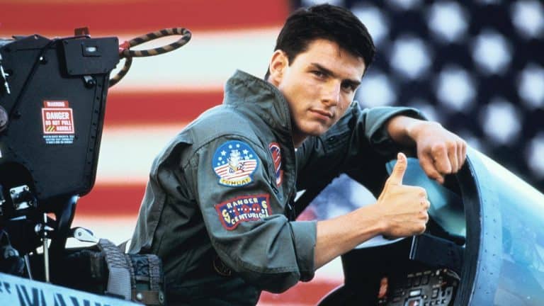 Legendárny Top Gun dostane pokračovanie! Potvrdil to sám Tom Cruise, ktorý sa vráti ako Maverick