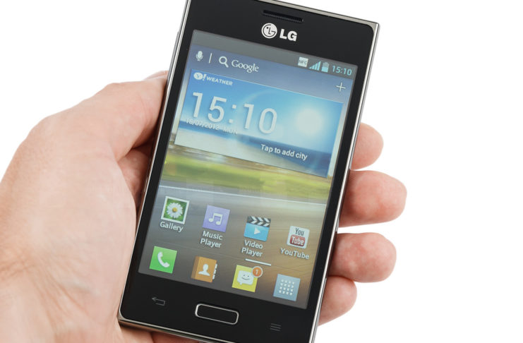 LG Optimus L5 (E610) RECENZIA