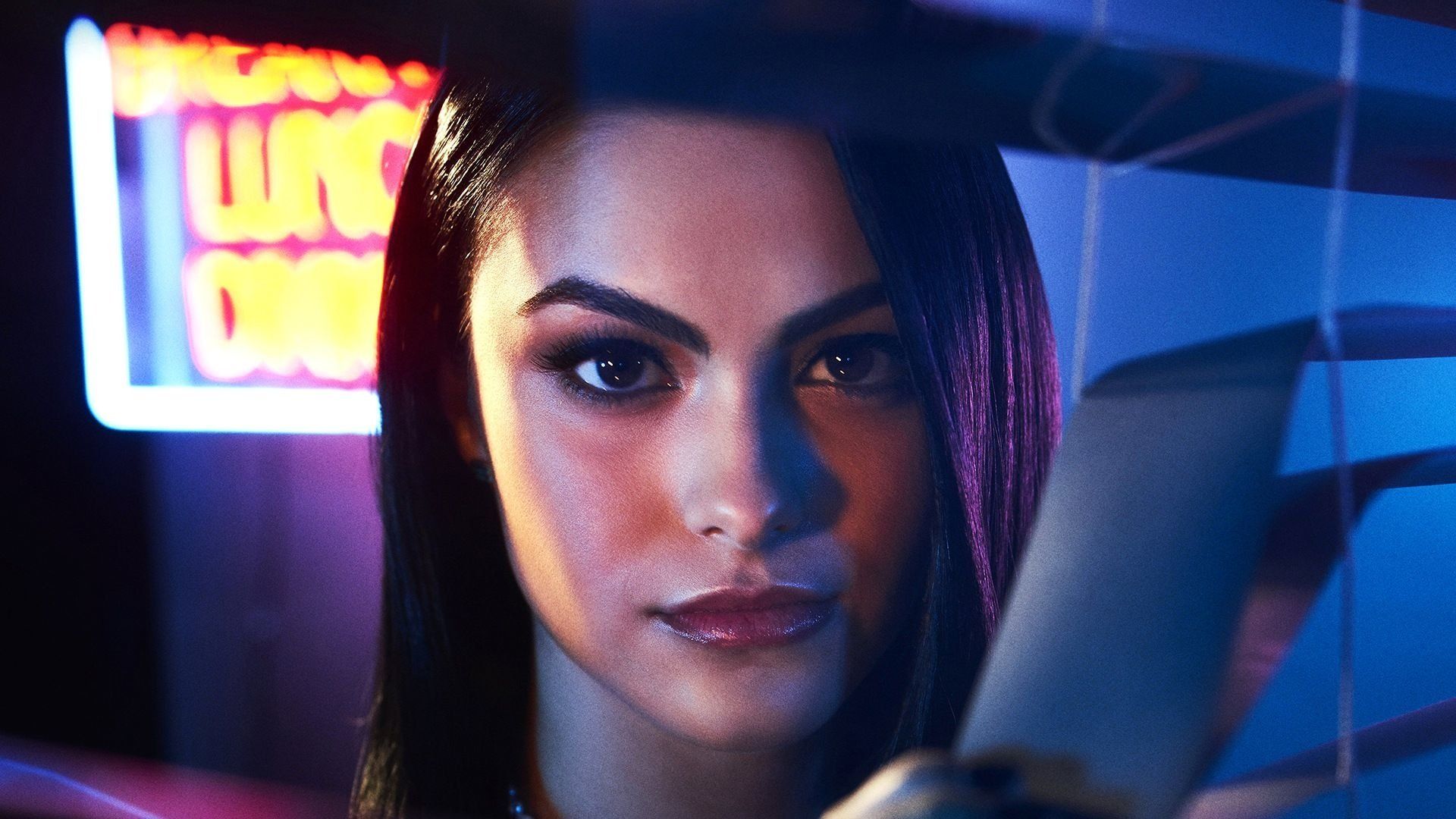 Camila Mendes