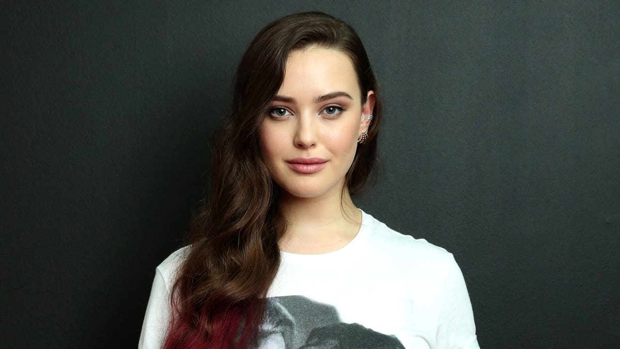 katherine langford vystrihnutá postava z avengers: endgame