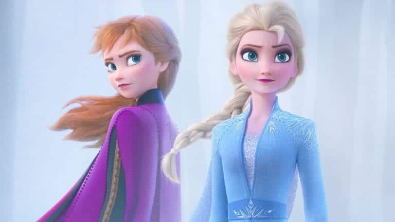 Anna a Elsa prichádzajú v novej ukážke na Ľadové Kráľovstvo 2 od Disney!