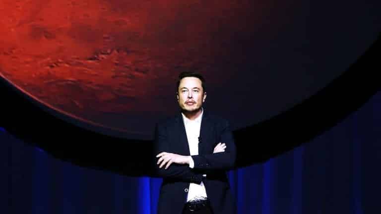 Prečo chce Elon Musk hádzať atómové bomby na Mars?