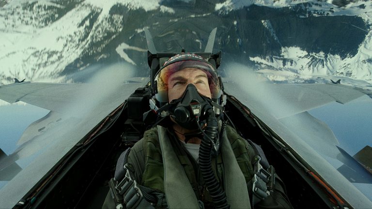 Letecké zábery v novej ukážke na film Top Gun: Maverick vám nedajú dýchať