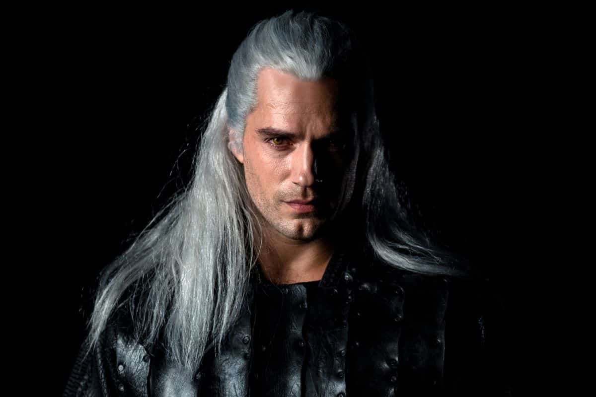 henry cavill serial the witcher