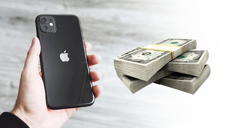 iPhone 11 sa predáva fantasticky, prezrádza Tim Cook. Koľko si Apple zarobil?