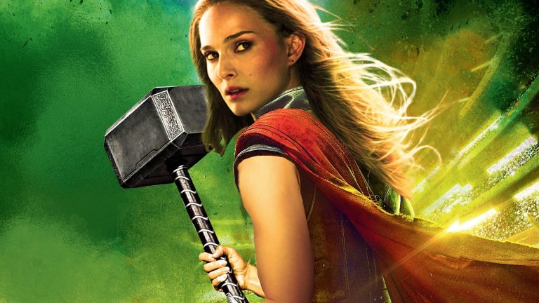 Spoznali sme superhrdinský kostým Jane Foster vo filme Thor 4. Všetko len vďaka obrázku na tričku