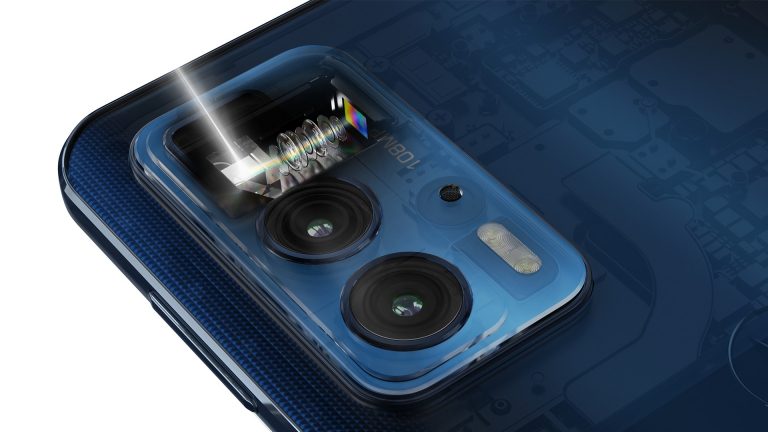 Motorola prináša EDGE s novým 50-násobným SUPER ZOOMOM v štýle periskopu