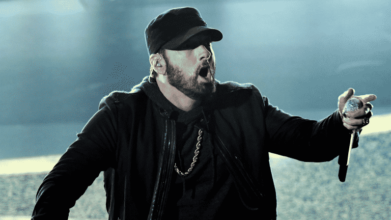 Eminem opakuje históriu a prináša titulnú skladbu k filmu Venom 2: Carnage prichádza