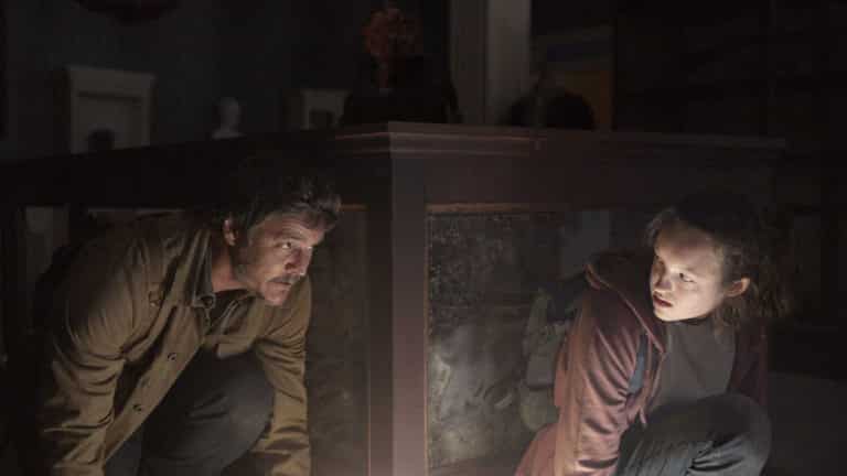 Seriál The Last of Us nám odhaľuje záber, na ktorom ukazuje hre verné podoby Joela a Ellie