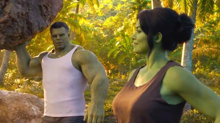 Nový klip zo seriálu She-Hulk vtipne ukazuje, aké ďalšie výhody má byť Hulkom