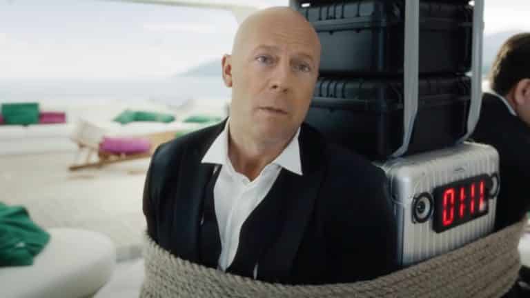 Bruce Willis išiel s „tvárou“ na trh. Predal práva na samého seba, aby mohol ďalej hrať napriek chorobe?
