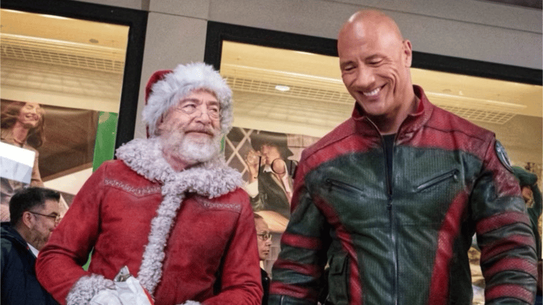 J.K. Simmons sa ukazuje ako drsný Santa na novom zábere z filmu Red One