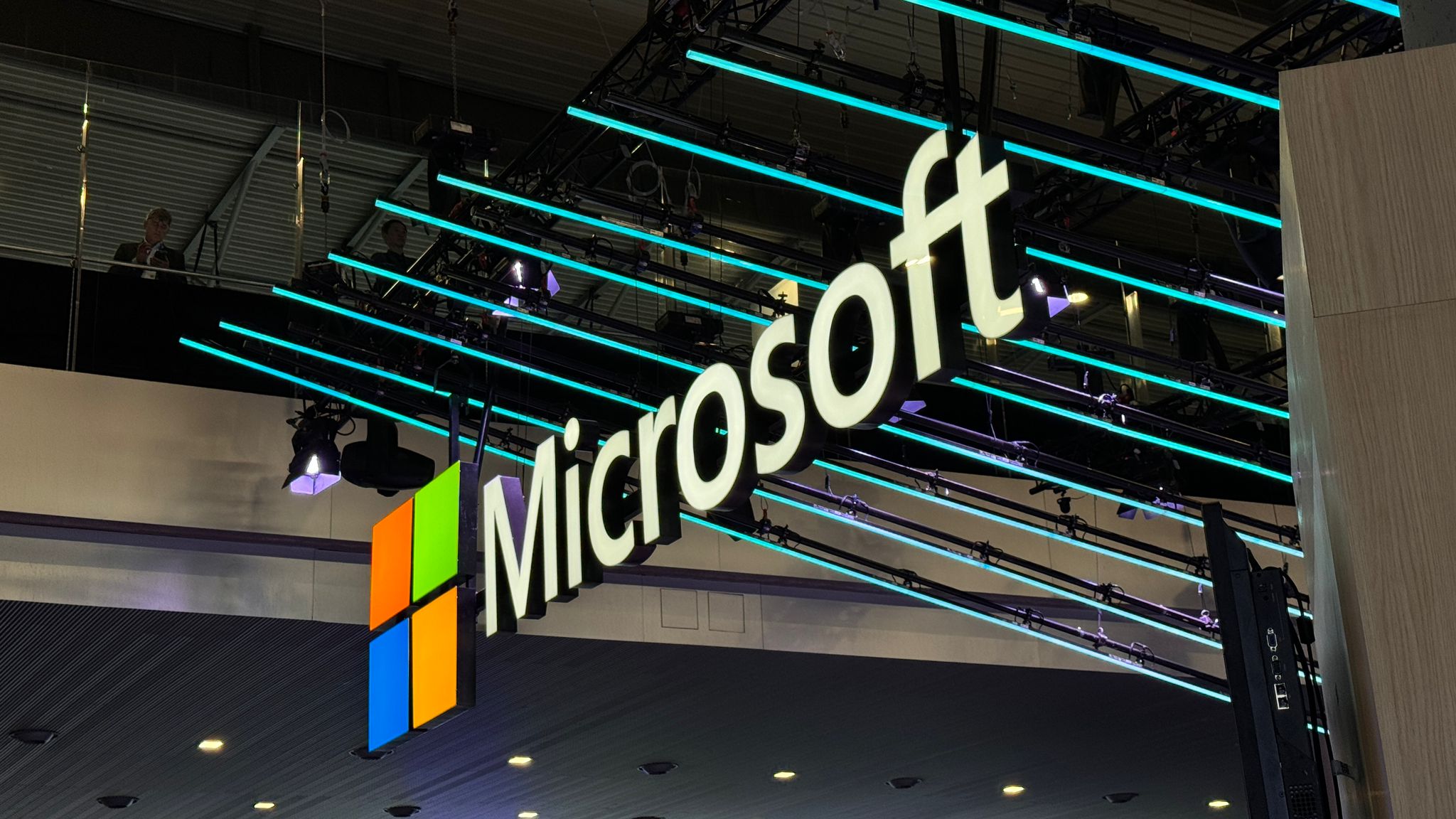 microsoft logo mwc